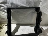 Radiator mount bracket