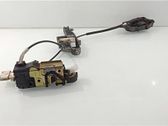 Cerradura de puerta delantera