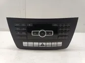 Radio/CD/DVD/GPS-pääyksikkö