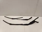 Headlight wiper blade set