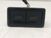 Tailgate/trunk/boot open switch