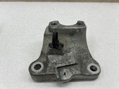 Engine mounting bracket