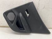 Moldura del tarjetero de la puerta trasera