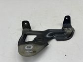 Fender mounting bracket