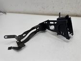 Headlight/headlamp mounting bracket
