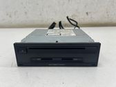 Radio/CD/DVD/GPS head unit