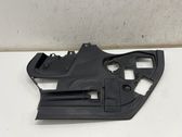 Autres pièces compartiment moteur