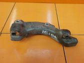 Engine mounting bracket