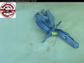Tailgate/trunk/boot hinge