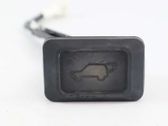Bouton interrupteur ouverture du coffre
