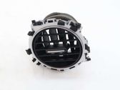 Grille d'aération centrale