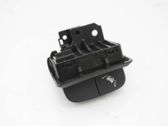 Steering wheel buttons/switches