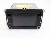 Radio / CD-Player / DVD-Player / Navigation