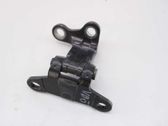 Charnière supérieure de porte arrière