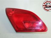 Tailgate rear/tail lights