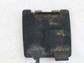 Unteres Gitter dreiteilig vorne