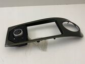 Radio/GPS head unit trim