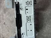 Radio / CD-Player / DVD-Player / Navigation