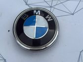 Manufacturer badge logo/emblem