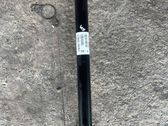 Middle center prop shaft