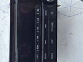 Radio / CD-Player / DVD-Player / Navigation