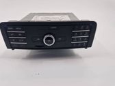 Radio / CD-Player / DVD-Player / Navigation