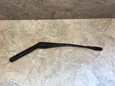 Windshield/front glass wiper blade