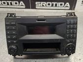 Radio / CD-Player / DVD-Player / Navigation