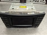 Radio / CD-Player / DVD-Player / Navigation