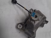 Engine mounting bracket
