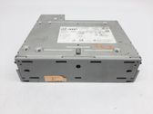 Radio / CD-Player / DVD-Player / Navigation