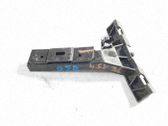 Rear bumper mounting bracket