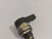 Fuel pressure regulator