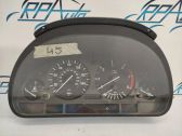 Geschwindigkeitsmesser Cockpit