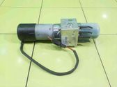 Avattavan katon hydraulipumppu
