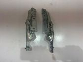 Tailgate/trunk/boot hinge