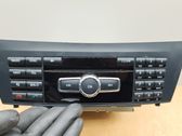 Radio / CD-Player / DVD-Player / Navigation