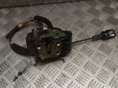 Cerradura de puerta delantera