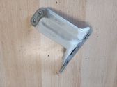 Fender mounting bracket