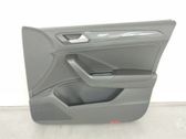 Revestimiento de puerta delantera