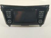 Radio / CD-Player / DVD-Player / Navigation