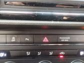 Multifunctional control switch/knob
