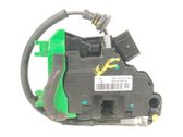 Cerradura de puerta delantera