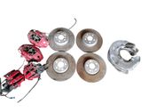 Bremsscheiben und Bremssättel eingestellt