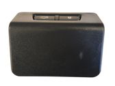 Tailgate/boot open switch button