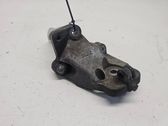 Engine mounting bracket