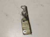 Engine bonnet/hood hinges