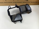 Intercooler air channel guide