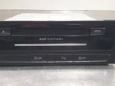 Radio/CD/DVD/GPS head unit