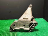 Engine mounting bracket